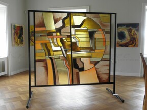 Autorská vitřáž Zrození nové planety, 2025 (J. Skuhravý)