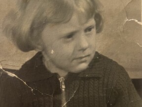 A. Jankovcová coby tříletá dívka, 1946 (A. Jankovcová)