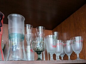 Užitkové sklo navržené Ladislavem Olivou, 2025 (L. Oliva)