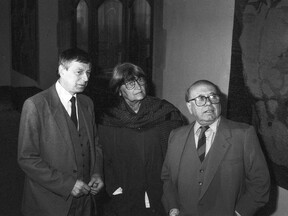 Se Stanislavem Libernským a Jaroslavou Brychtovou v Severočeském muzeu, 2. pol. 80. let  (O. Palata)