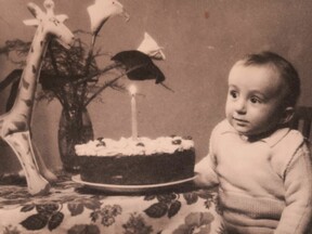 Pevní narozeniny, 1955 (J. Urban)