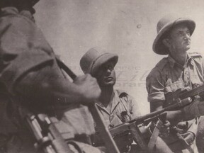 Sýrie, Djerablous - září 1941, Hnělička vpravo (T. Jambor)