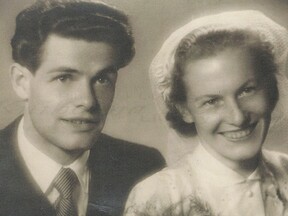 Novomanželé Hlubůčkovi v roce 1953 (J. Hlubůček)
