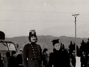 Při závodech Postaru s Janem Hejralem v roce 1977 (S. Hejralová)