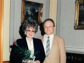 Svatba s Františkem Bulvou, 1994 (J. Permanová)
