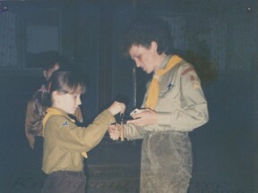 Slib světlušek u srubu u Máchova jezera, 1991 (J. a V. Hudečkovi)