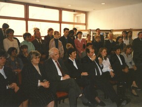 Velvyslanec Jihoafrické republiky v ZŠ Slunce, 1997 (M. Truncová)