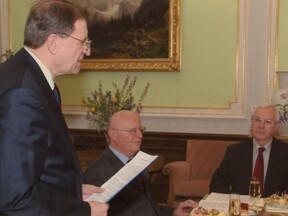 Přednáška o informačních technologiích na prezidiu AV ČR, 2009 (P. Moos)
