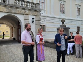 S hrabětem Johannem Waldburg-Zeil a s jeho manželkou v Rohraou, 2023 (J. Luštinec)