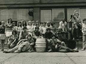 Se spolužáky na gymnáziu, 1976 (D. Lukáš)