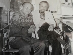 S kolegou ve výzkumném ústavu, 60. léta (J. Kubát)