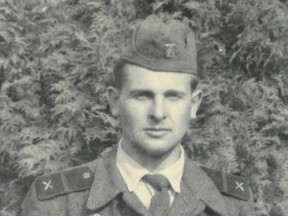 Na základní vojenské službě, 1958 (R. Hais)
