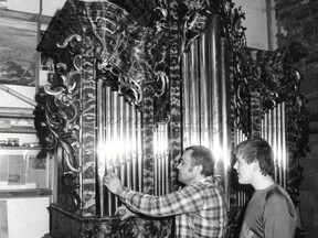 Oprava varhan z Popradu pro klášter klaristek v Bratislavě, 1989 (B. Žloutek)